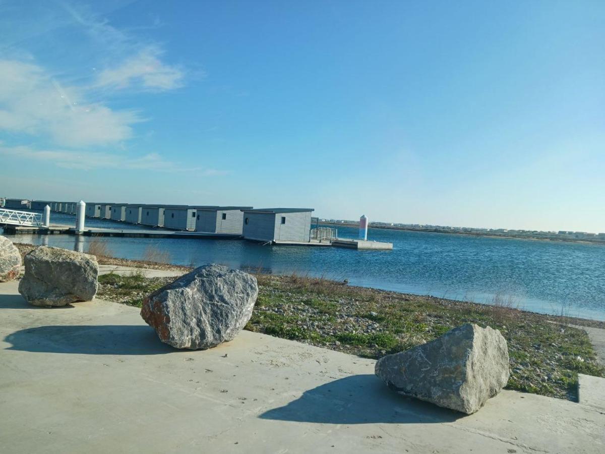 Le Clin D'Oeil Sur Le Port. Apartment Gruissan Exterior photo
